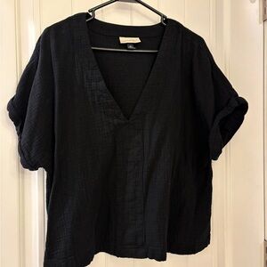 Universal Thread Charcoal V-Neck Linen Top XXL